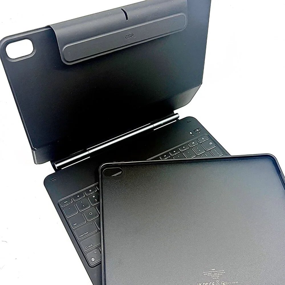ESR iPad Air 13” Keyboard Case Trackpad Magnetic Rebound 360 Black - Picture 3 of 8